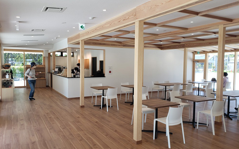 参拝者休憩所　開館